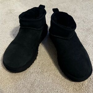 UGG Classic Ultra Mini Boots